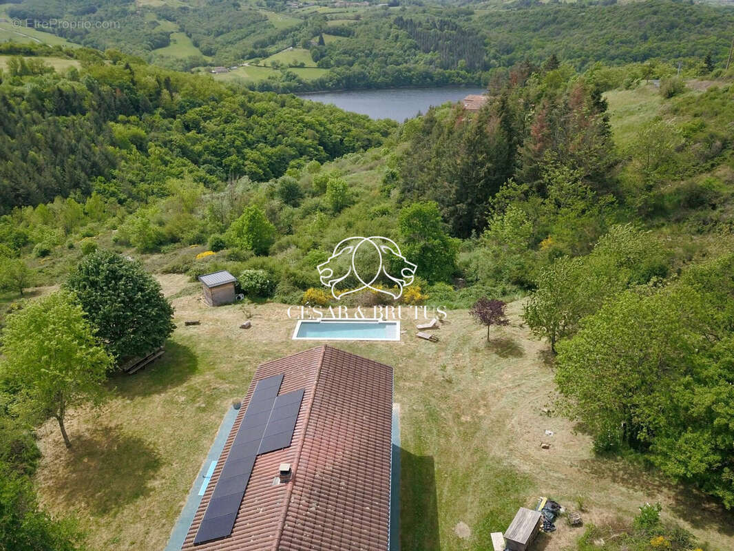 Maison 5 pièces 190 m² à vendre à Cordelle (42123) - photo 5
