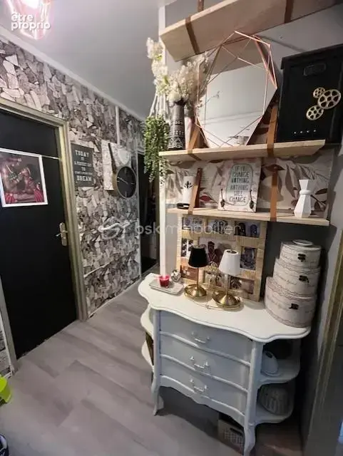 Appartement - 3 chambres - cave - stationnement - photo 11