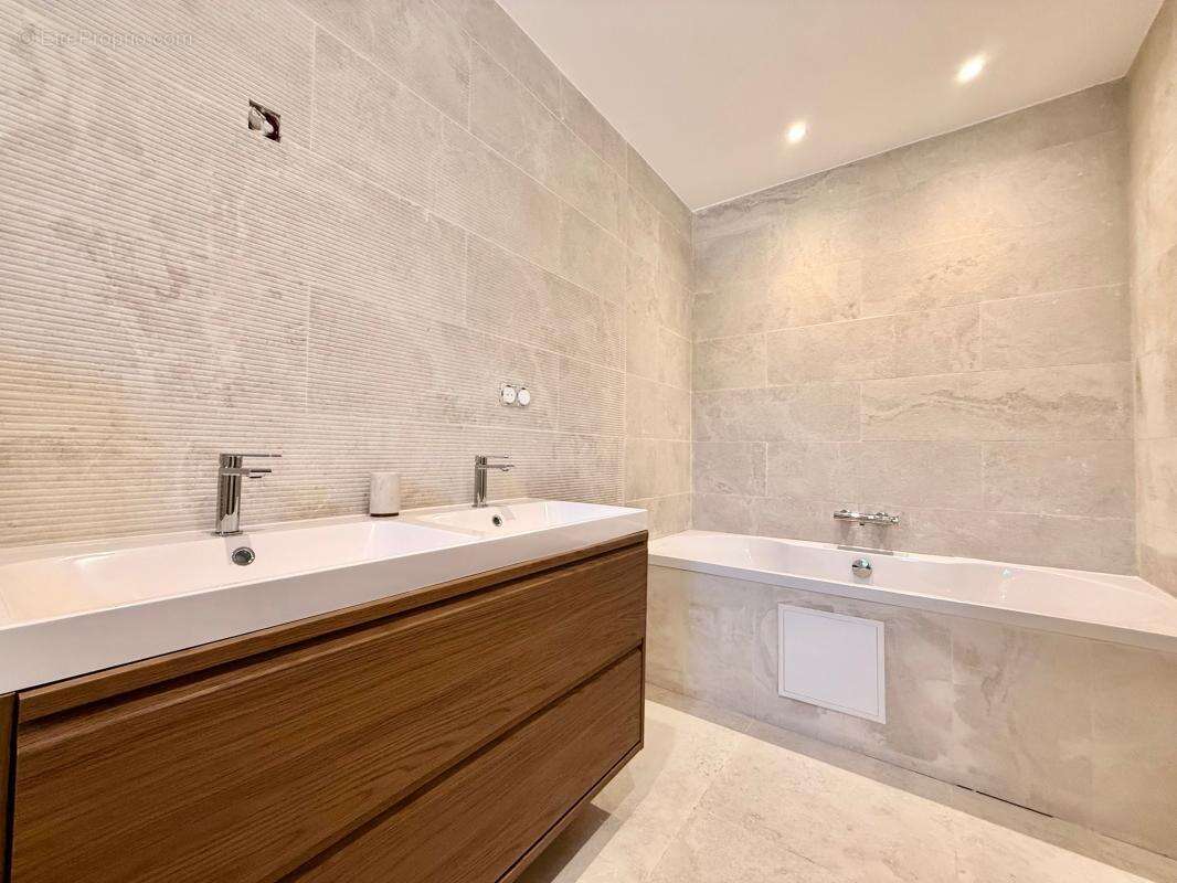 Maison neuve À Vendre 122m² habitable plain pied 3 chambres - photo 14