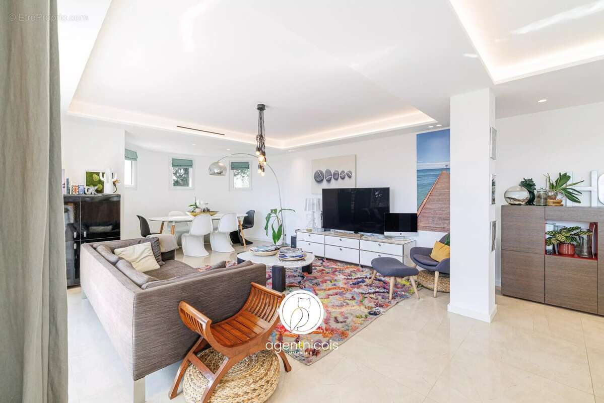 Appartement à VILLEFRANCHE-SUR-MER
