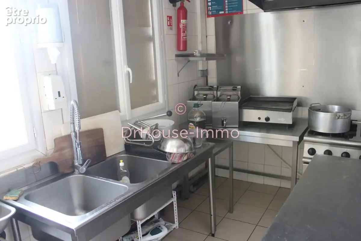 Commerce 213 m² à vendre à Angouleme (16000) - photo 32
