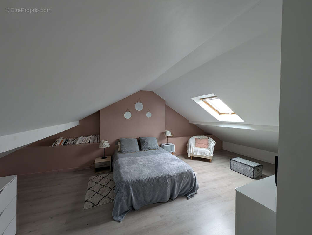 Maison à SAVIGNY-SUR-ORGE