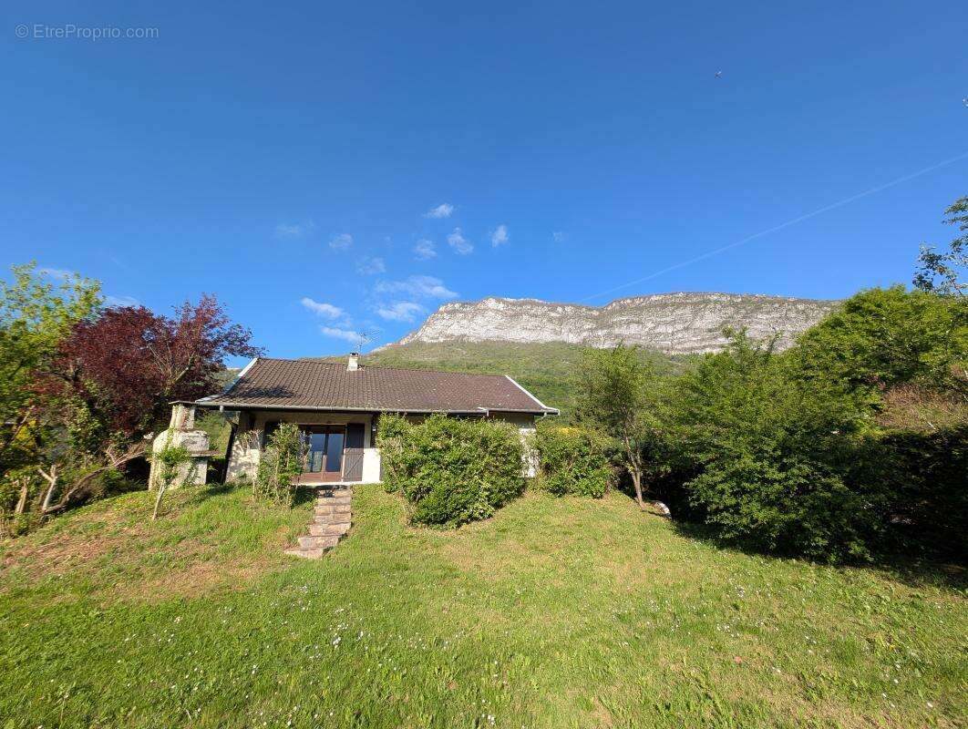 Maison à FONTANIL-CORNILLON