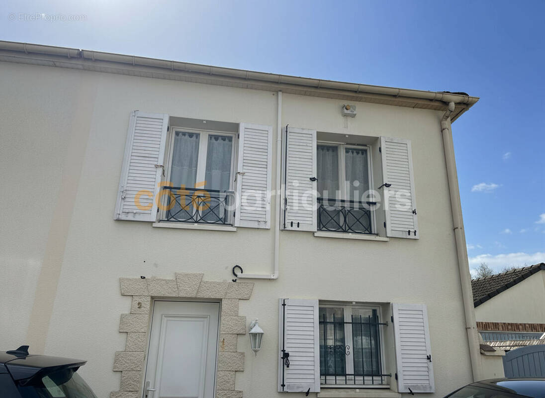 Maison à VILLENEUVE-SAINT-GEORGES