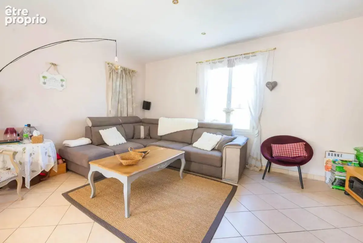 Maison de 7 pièces de 140 m² à Ronquerolles - photo 7