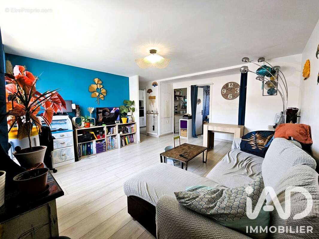 Photo 2 - Appartement à VITRY-SUR-SEINE