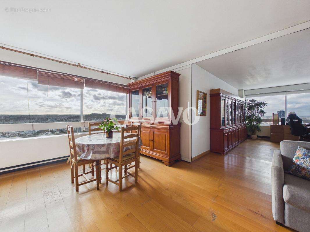 Appartement à PUTEAUX