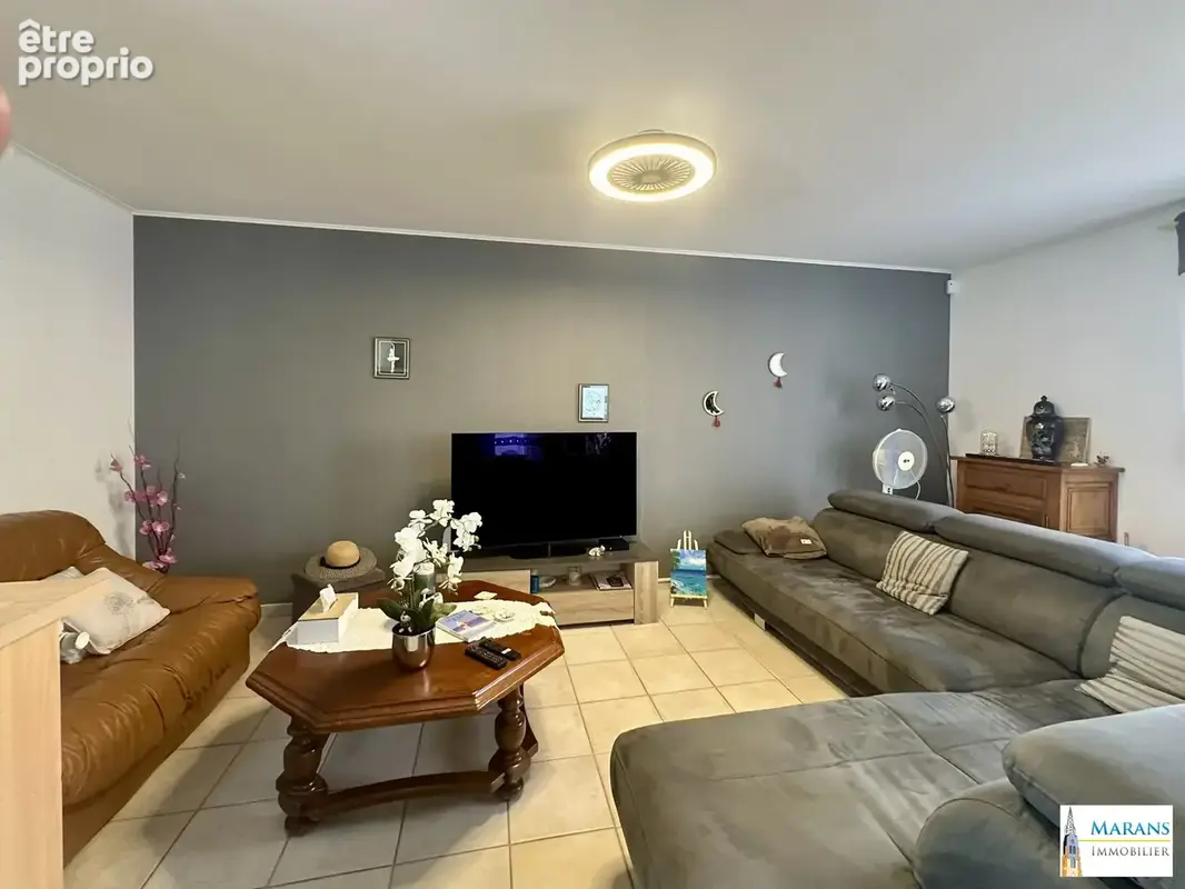 Maison 124 m² à Charron  - photo 3