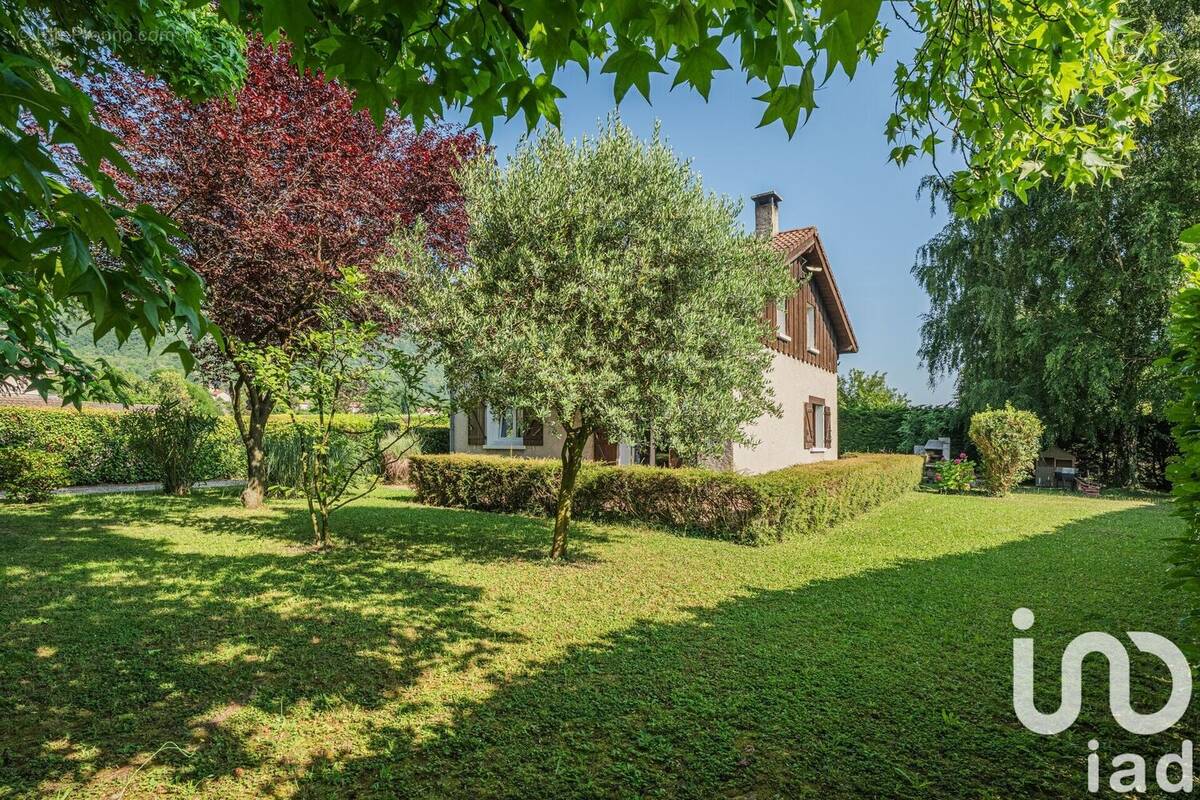 Photo 1 - Maison à NOYAREY