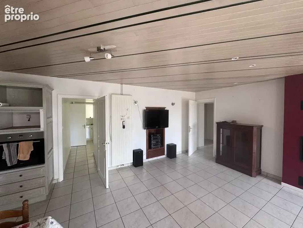 A saisir belle maison d'habitation proche des Essarts 85140 - photo 4