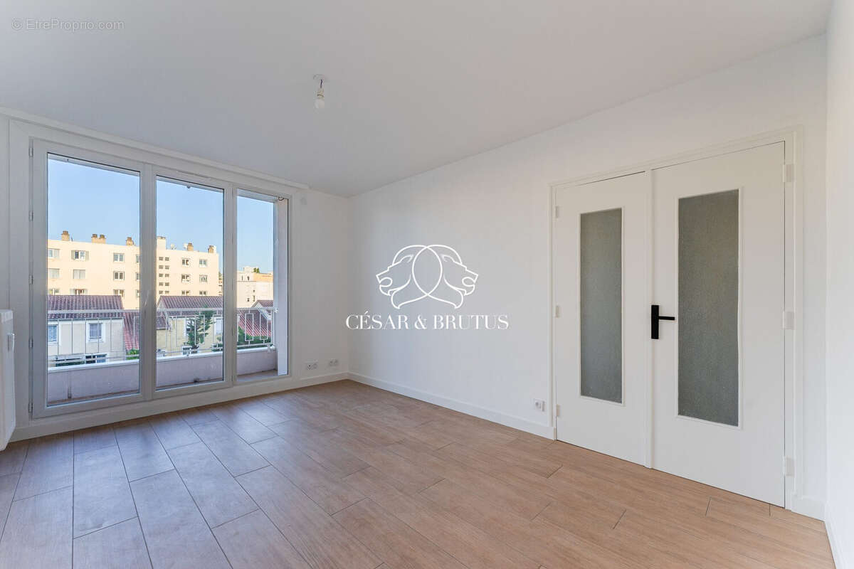 Appartement à TASSIN-LA-DEMI-LUNE