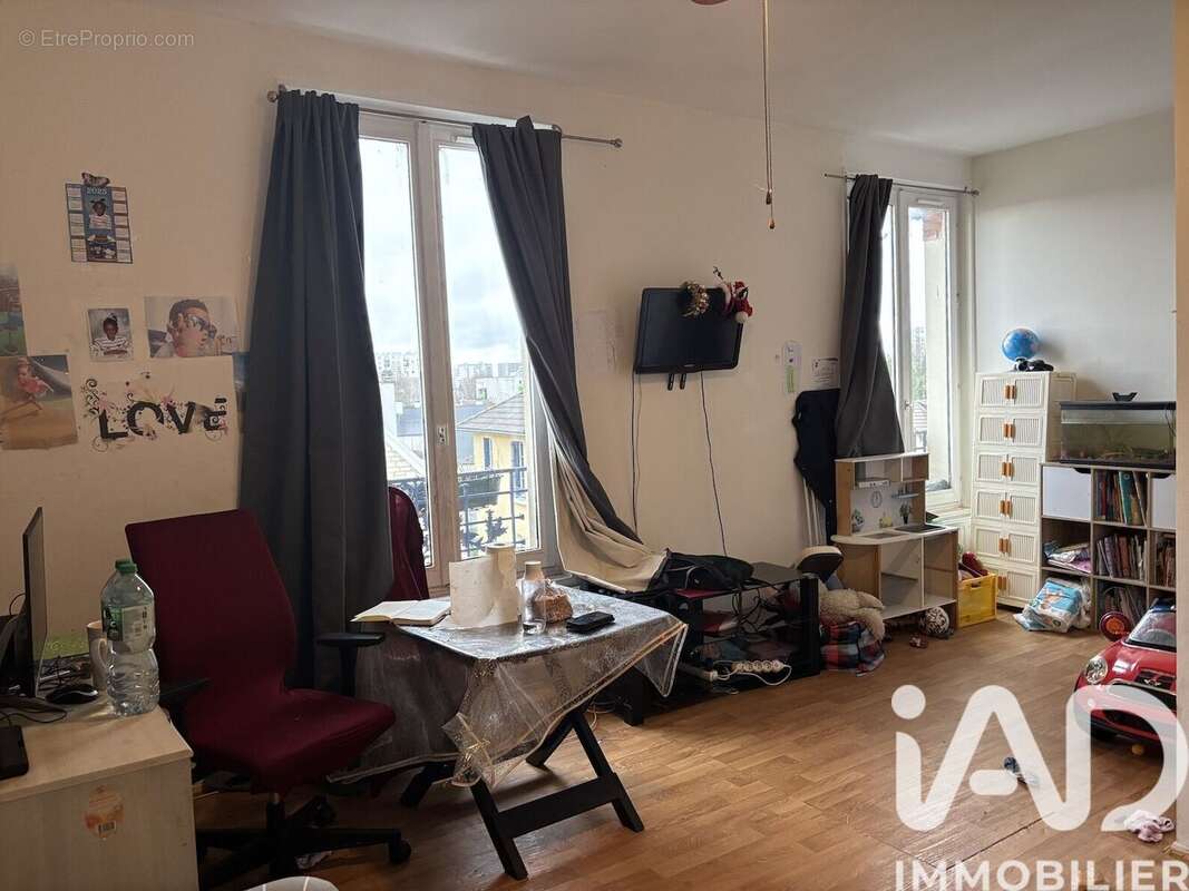 Photo 2 - Appartement à EPINAY-SUR-SEINE