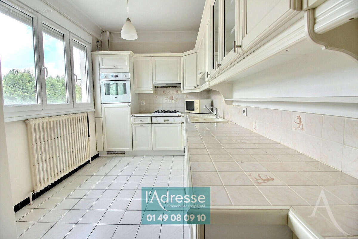 250m du METRO 14 - Maison L Haÿ-Les-Roses 5 pièce(s) 123.10m2 - photo 8