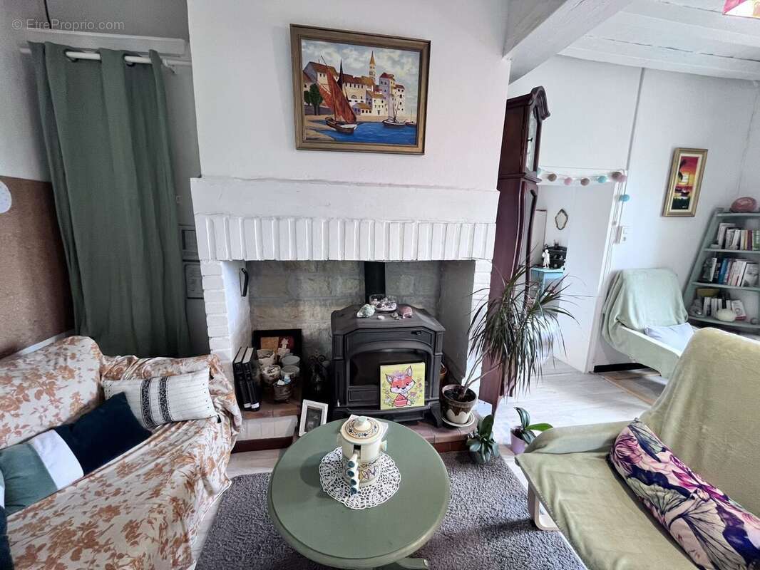 Maison à SAINT-JULIEN-D'EYMET