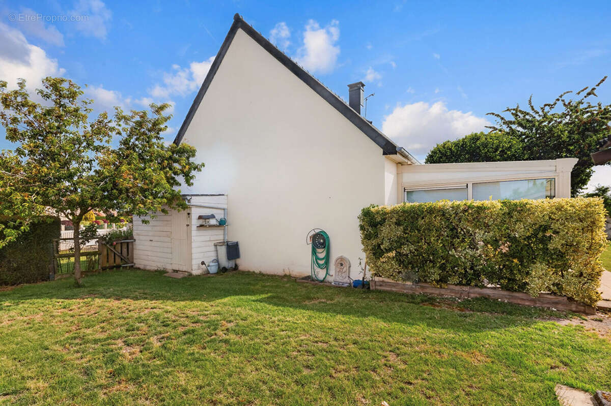 Maison à MAY-SUR-ORNE