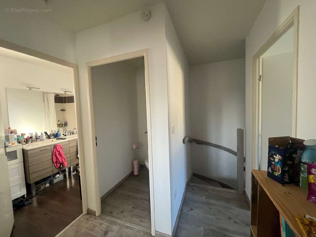 Maison à LA SALVETAT-SAINT-GILLES