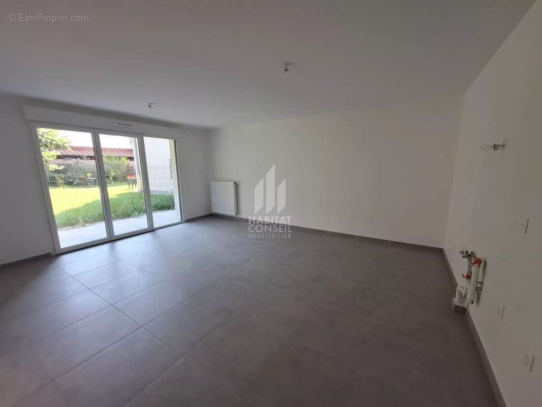 Appartement à CORENC