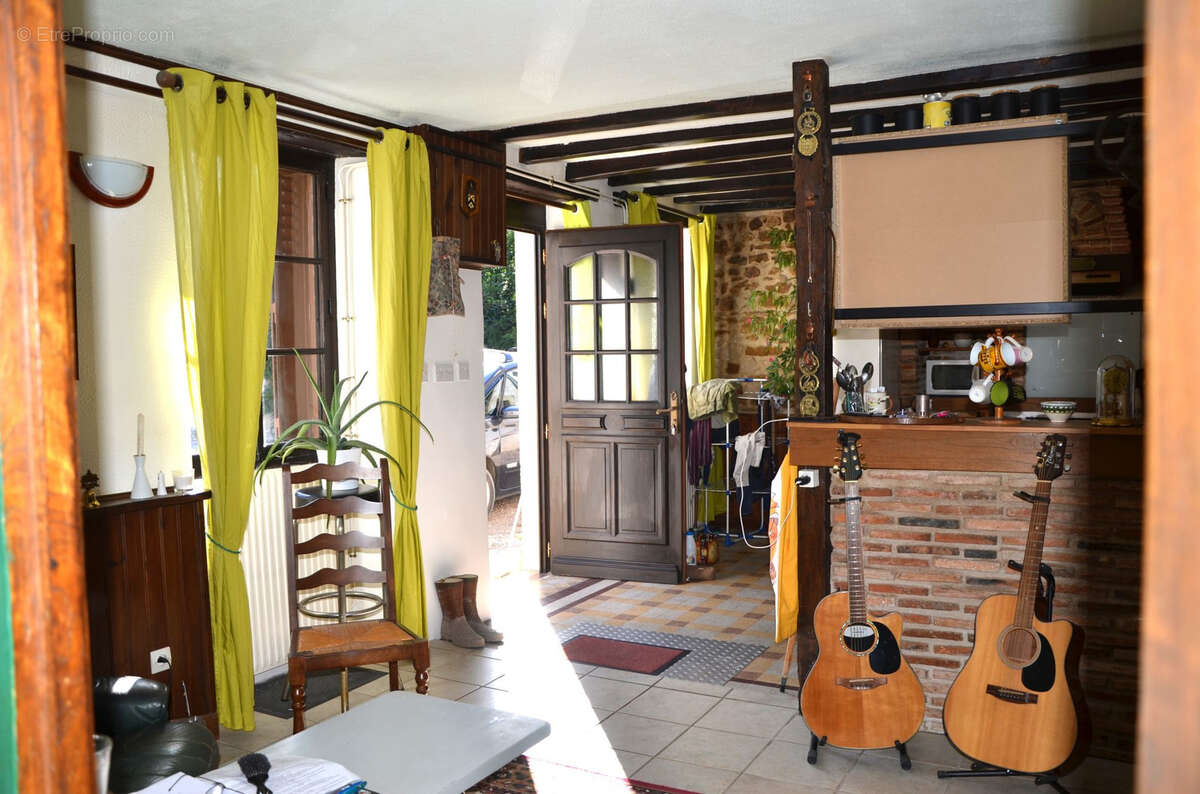 Maison à LE CHATELET