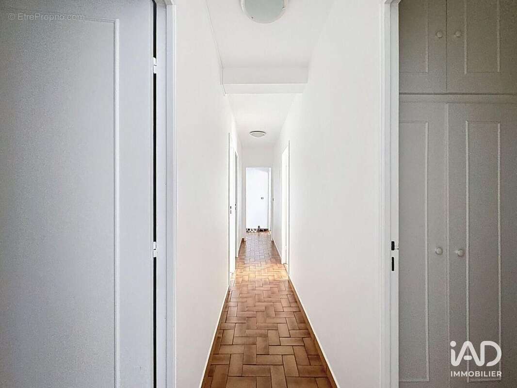 Photo 9 - Appartement à VIRY-CHATILLON