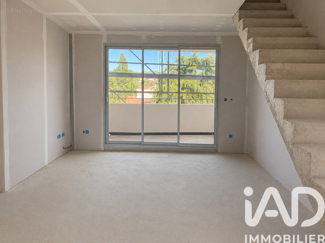 Photo 1 - Appartement à GREASQUE