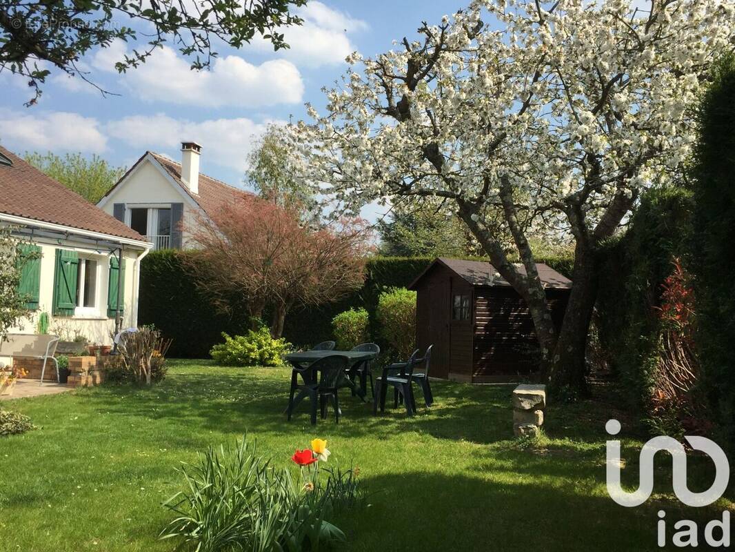 Photo 1 - Maison à MENNECY