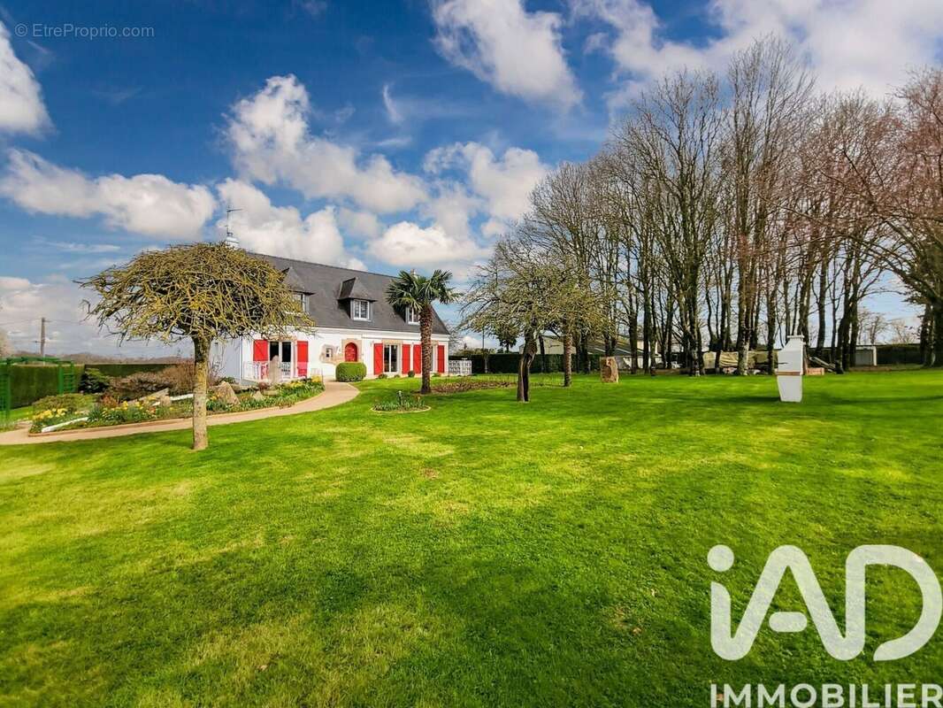 Photo 2 - Maison à PLUMELIAU