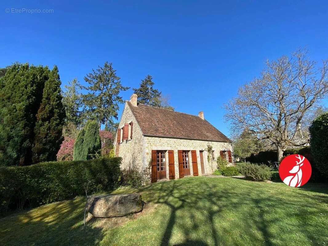Maison à FONTAINEBLEAU