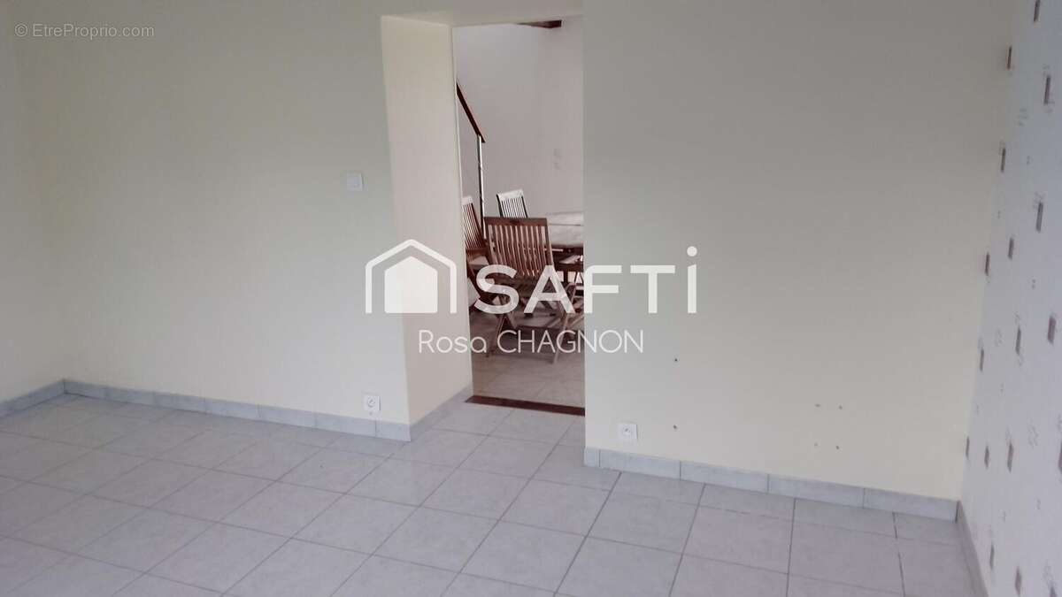 Photo 5 - Maison à SAINT-MAURICE-LE-GIRARD