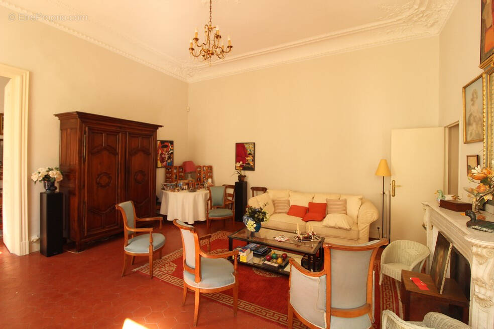 Appartement à NIMES
