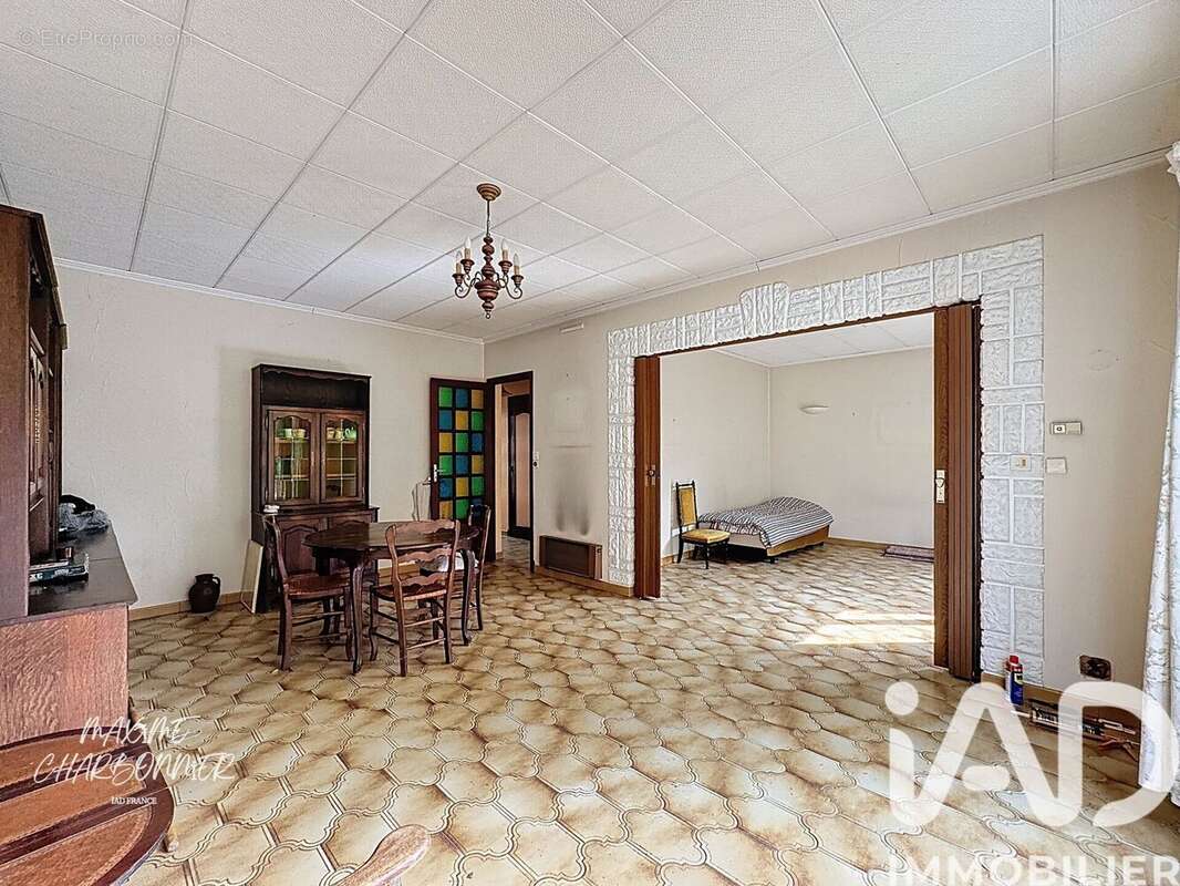 Photo 2 - Maison à CESSON