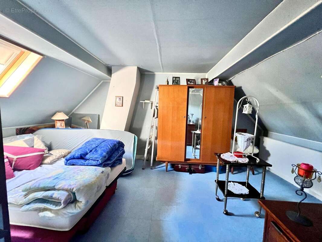 Photo 8 - Maison à VILLERS-COTTERETS