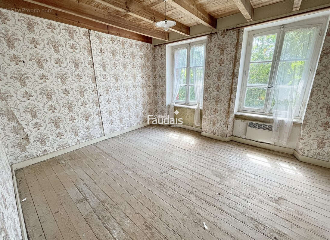 Maison 243 m² à Montpinchon  - photo 8