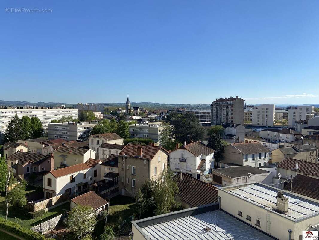 Appartement 107 m² à Roanne  - photo 2