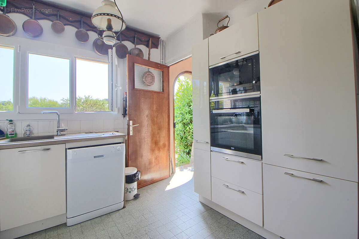 Maison Tregastel 7 pièce(s) 144 m2 - photo 6