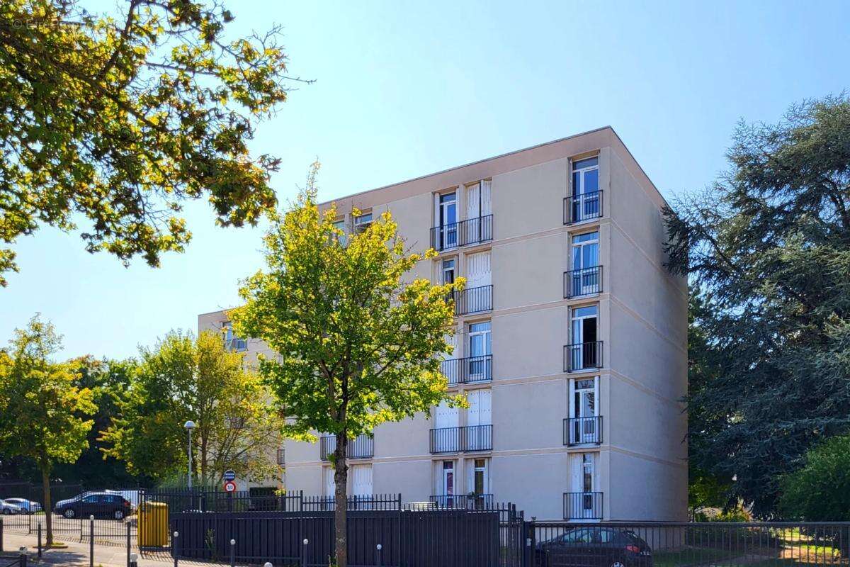 Appartement à RIS-ORANGIS