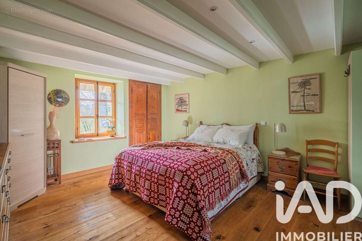 Photo 8 - Maison à MIRIBEL-LES-ECHELLES