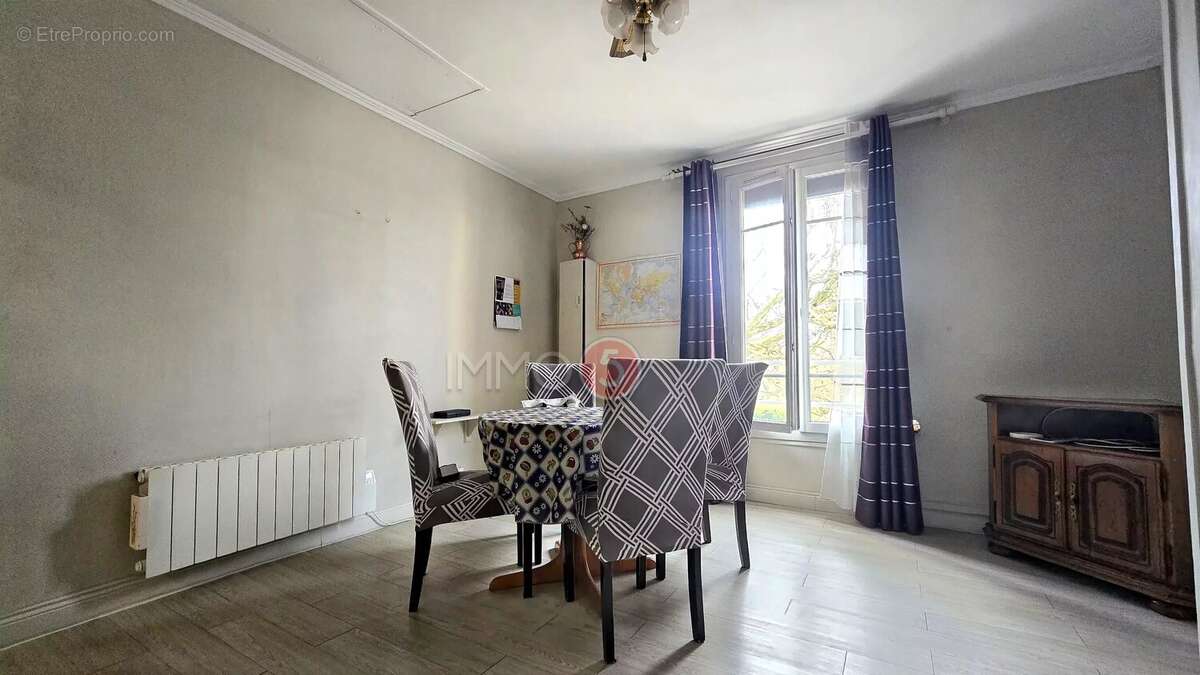 Appartement à LE RAINCY