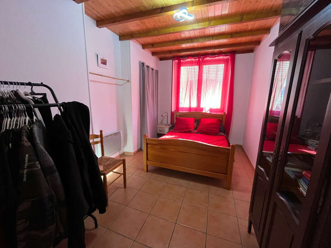 Appartement à CHATEAUNEUF-DE-GALAURE
