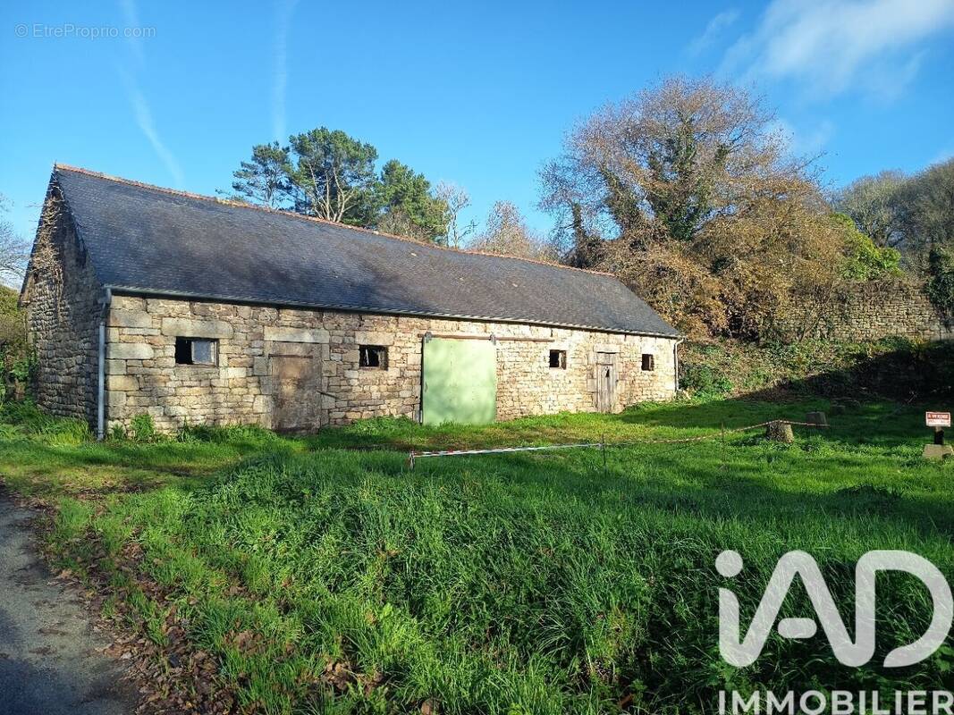 Photo 1 - Maison à LOCRONAN