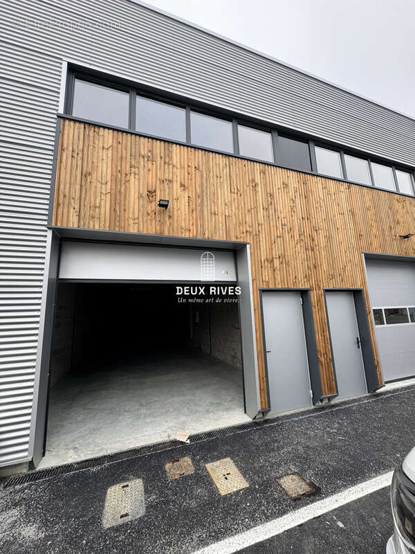 Commerce à HAUTE-GOULAINE