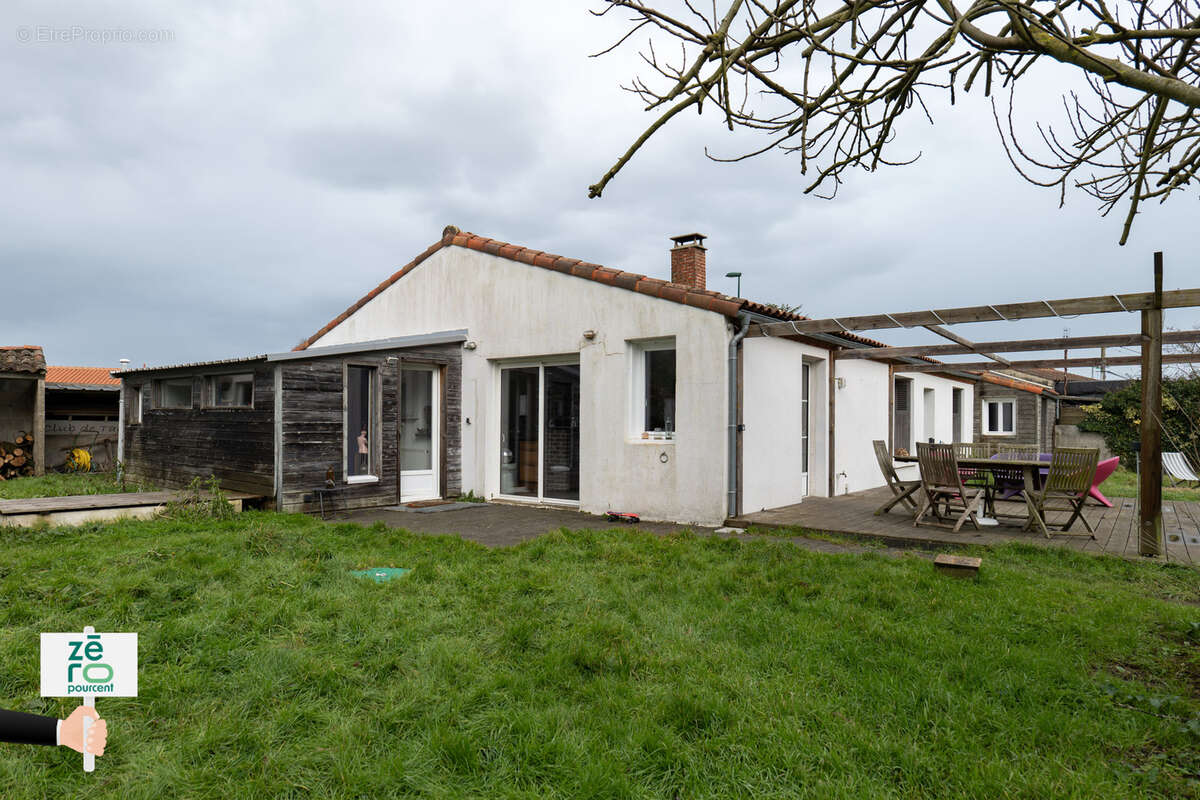 Maison à TALMONT-SAINT-HILAIRE