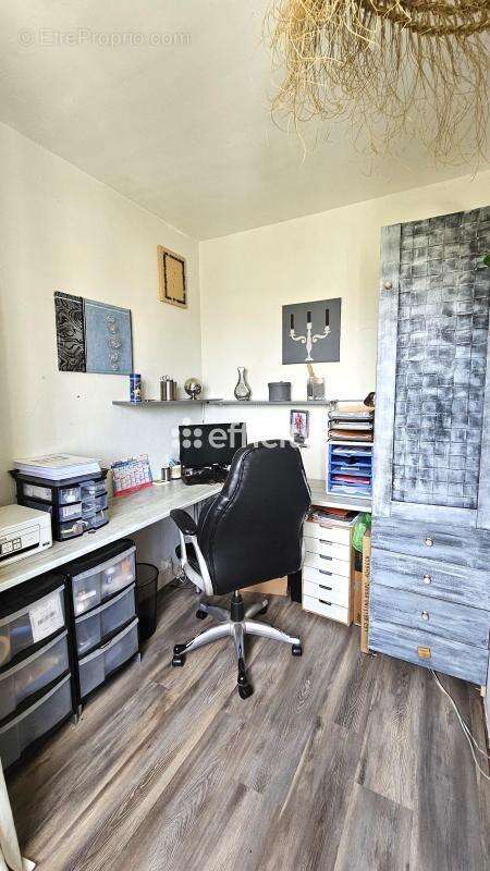 Appartement à LIMAS