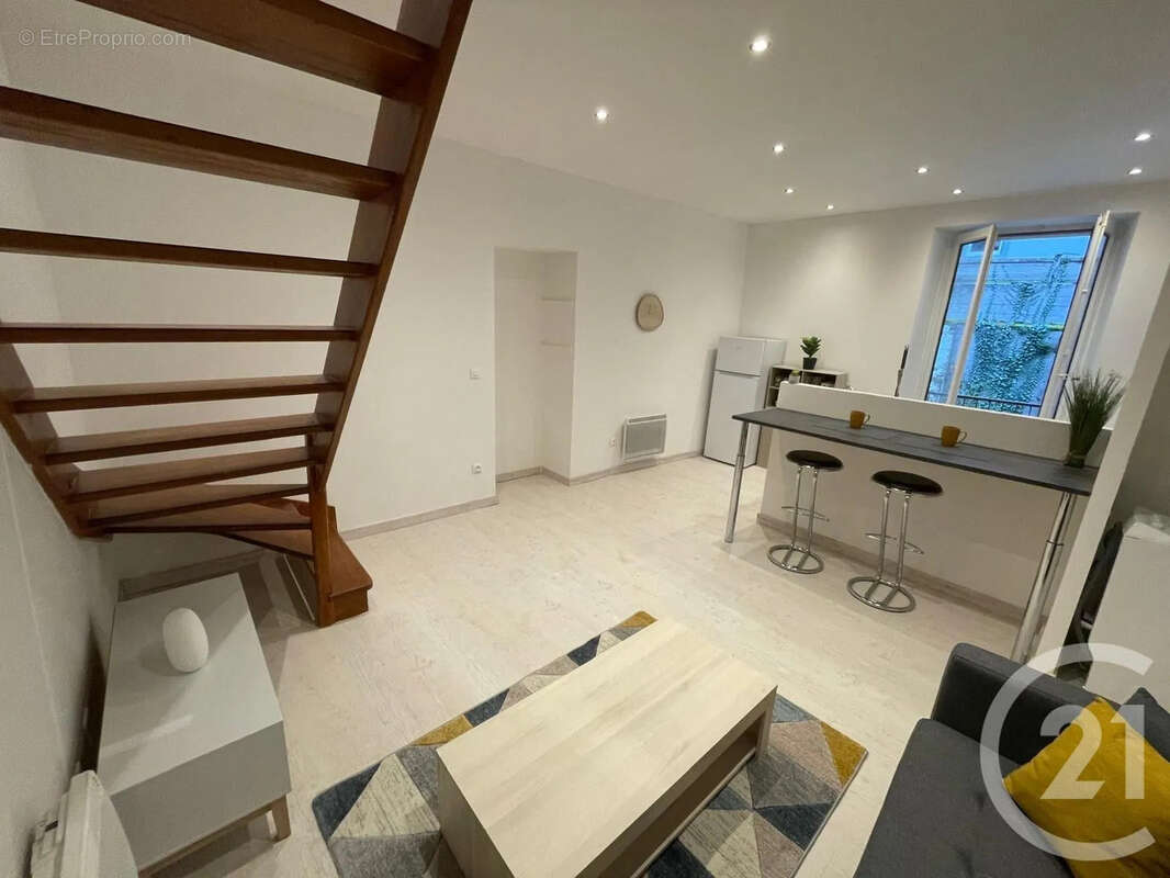 Appartement à EVIAN-LES-BAINS