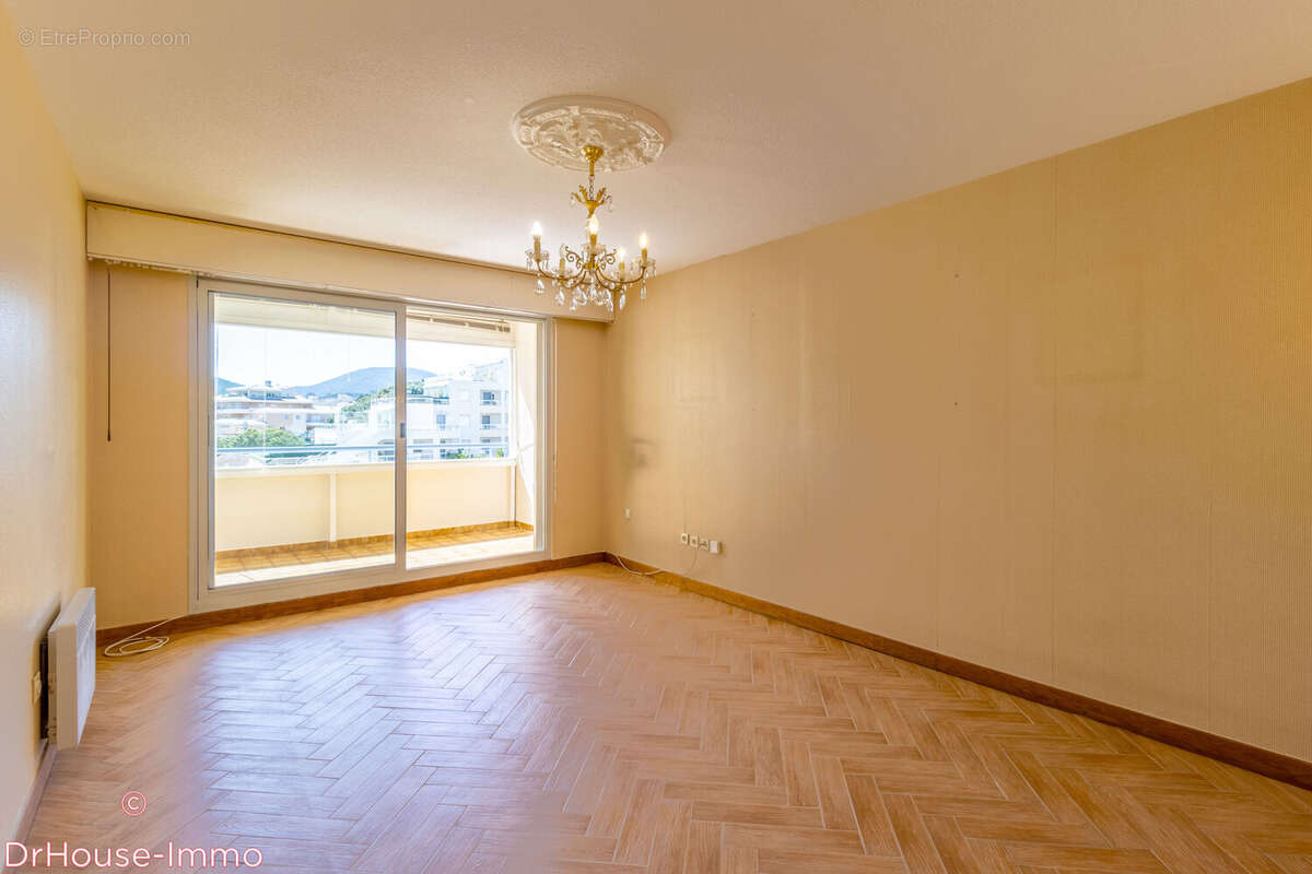 Appartement à CAVALAIRE-SUR-MER