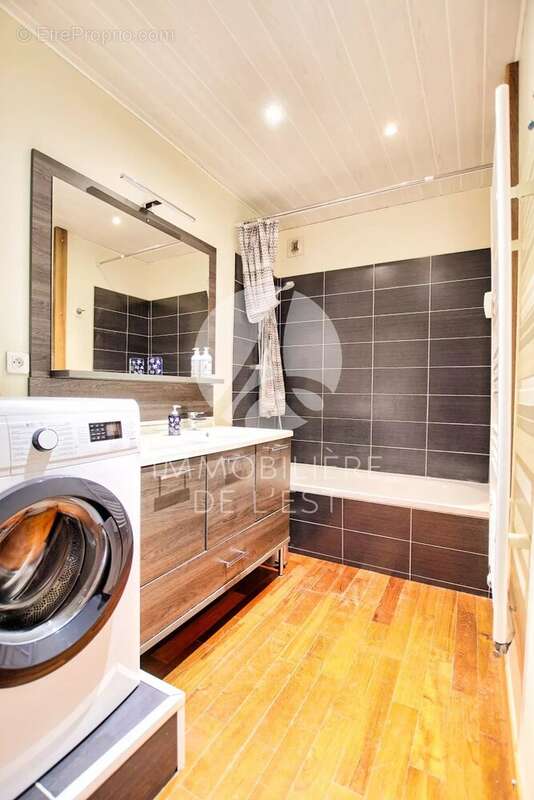 Appartement à LYON-8E