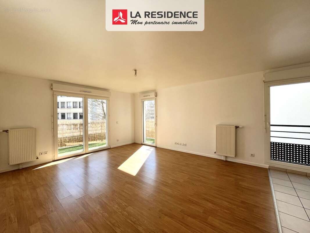 Appartement à SAINT-OUEN-L'AUMONE