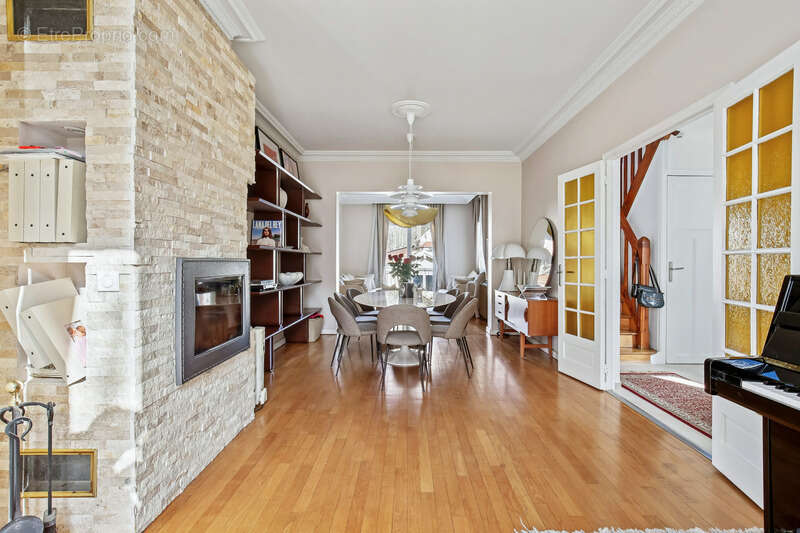 Maison à SAINT-BRICE-SOUS-FORET