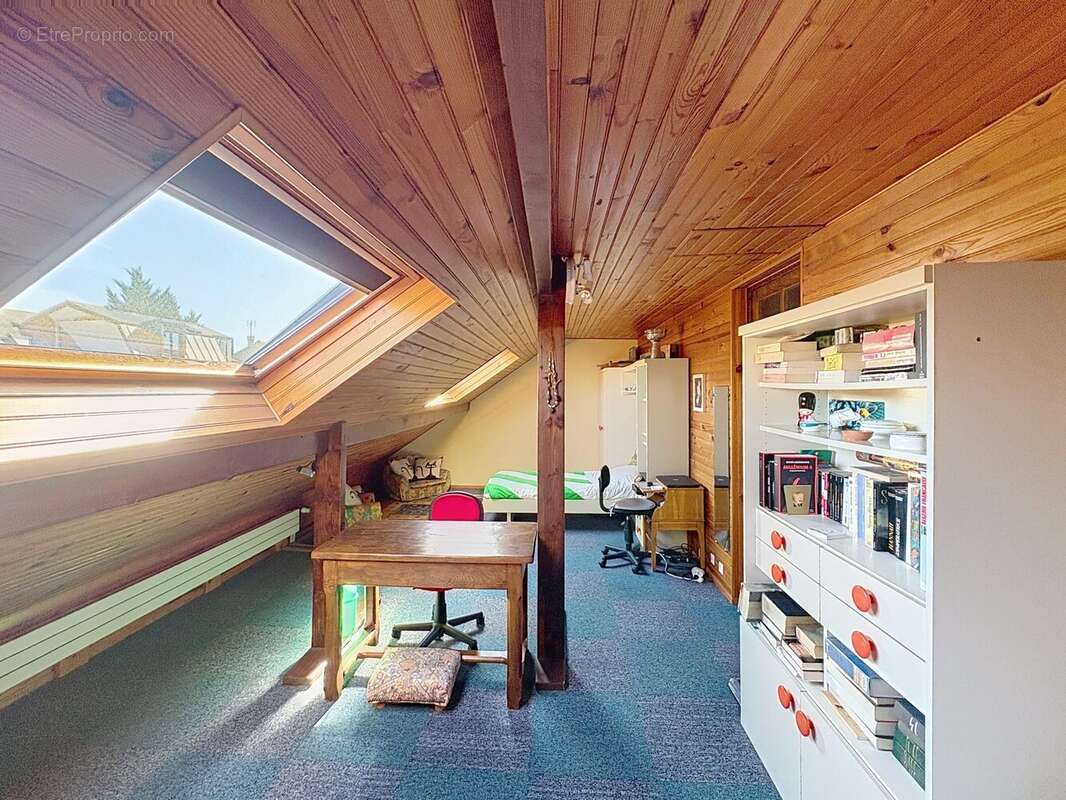 Maison à L&#039;HAY-LES-ROSES