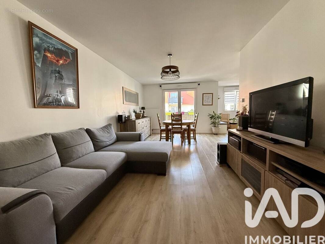 Photo 1 - Appartement à GUYANCOURT