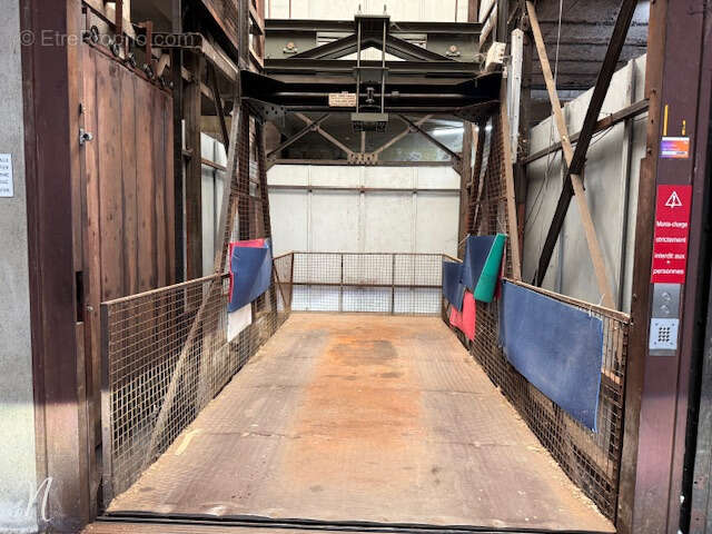 Parking à SAINT-ETIENNE